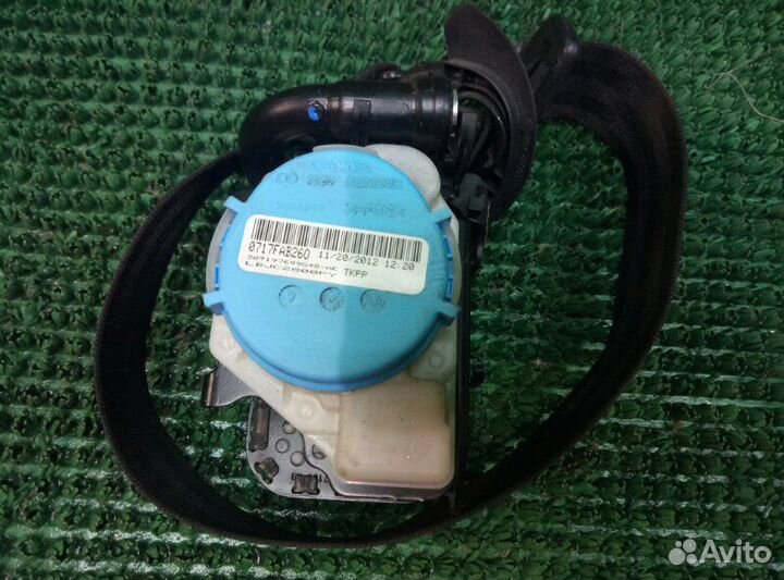 Ремень безопасности с пиропатроном передний правый