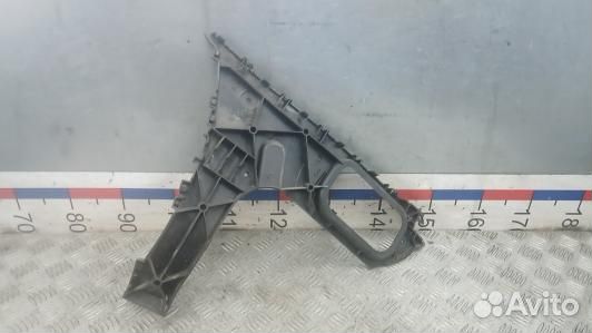 Крепление бампера заднее audi Q7 (1OK21HN02)