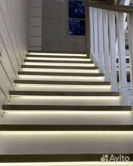 Подсветка лестницы с датчиками движения