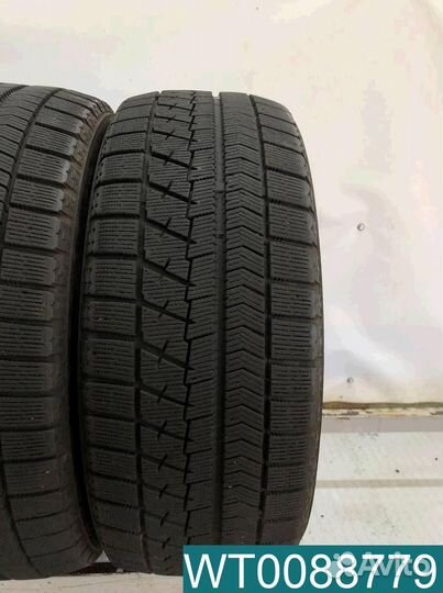 Bridgestone Blizzak VRX 215/50 R17 95T