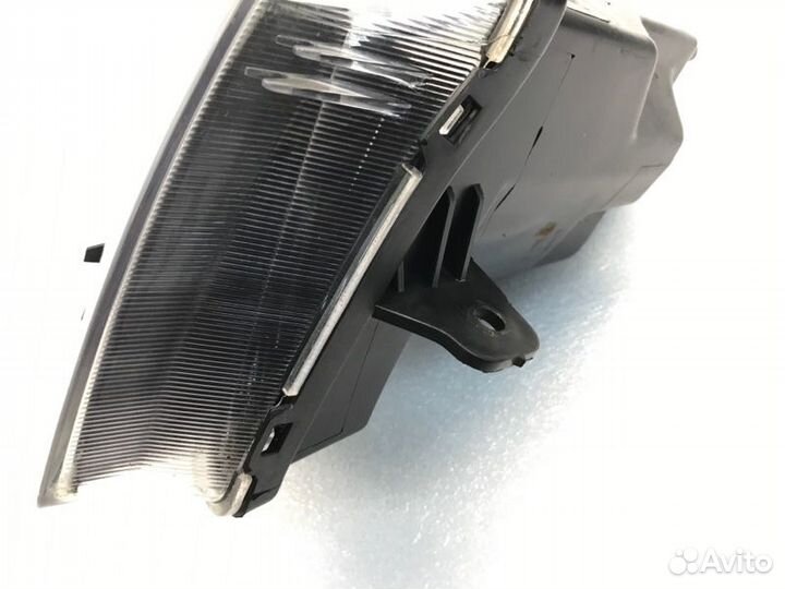 Фара правая Chevrolet Cruze седан 1.8 2010