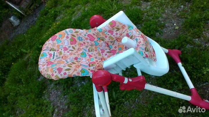 Продам стульчик для кормления бебитон