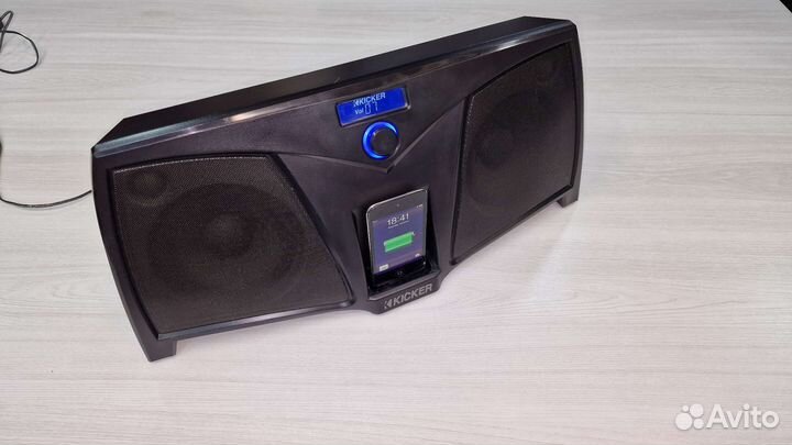 Музыкальный центр Kicker iK500