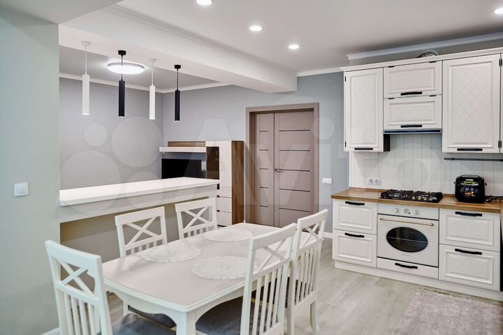 2-к. квартира, 67 м², 5/5 эт.