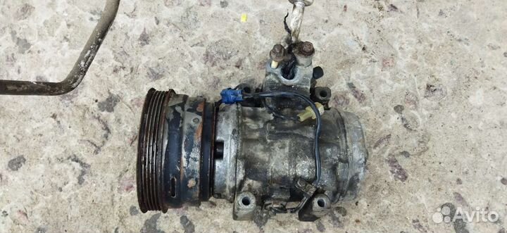 Компрессор кондиционера Toyota Carina ED ST 162