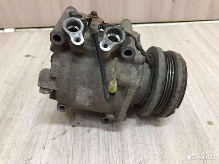 Компрессор кондиционера Honda cr-v 1