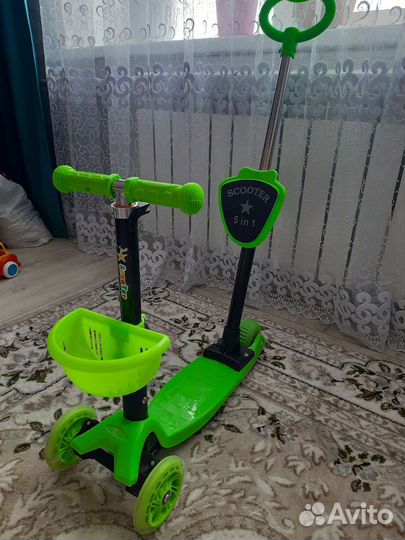 Детский беговел 3 в 1