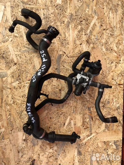 Патрубок охлаждения бмв ф10 ф11 N47