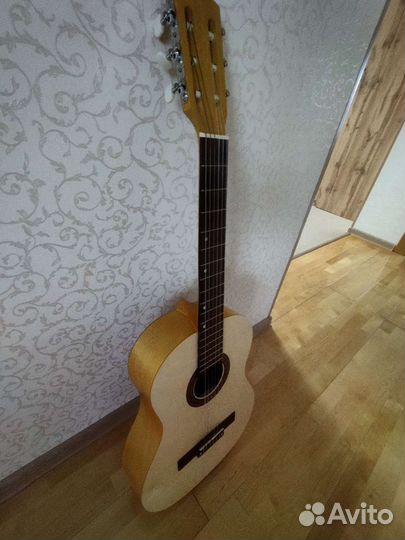 Гитара Amistar N-30