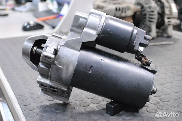 Стартер BMW E70, F15, E90, F10 2.0, 3.0 Diesel