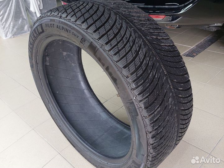 Michelin Pilot Alpin 5 SUV 275/40 R22 108V