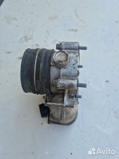 Дросельная воздушная заслонка мерседесw203 м271