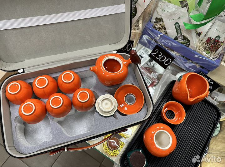 Китайский чайный сервиз Хурма подарок в чемодане