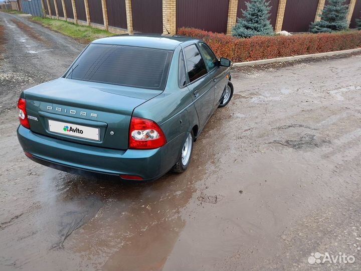 LADA Priora 1.6 МТ, 2011, 180 000 км