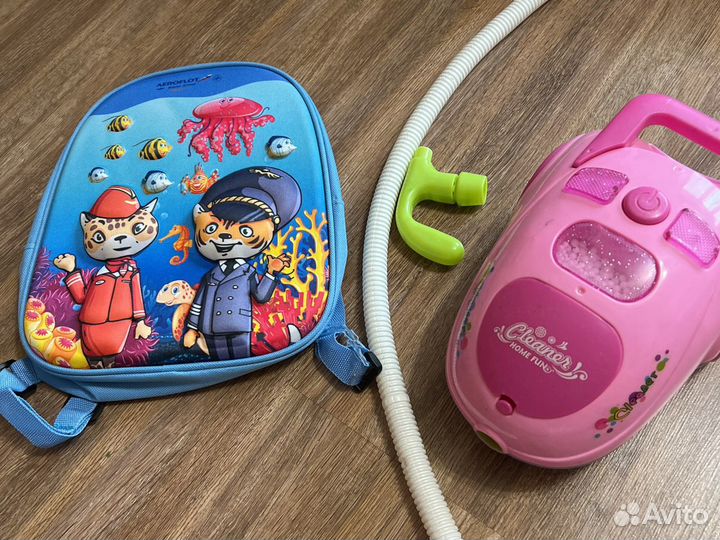 Игровой интерактивный пылесос