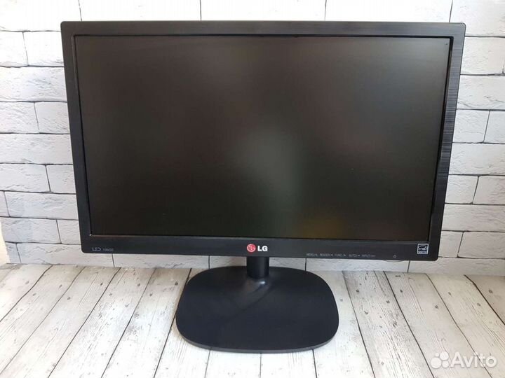 Монитор LG 19