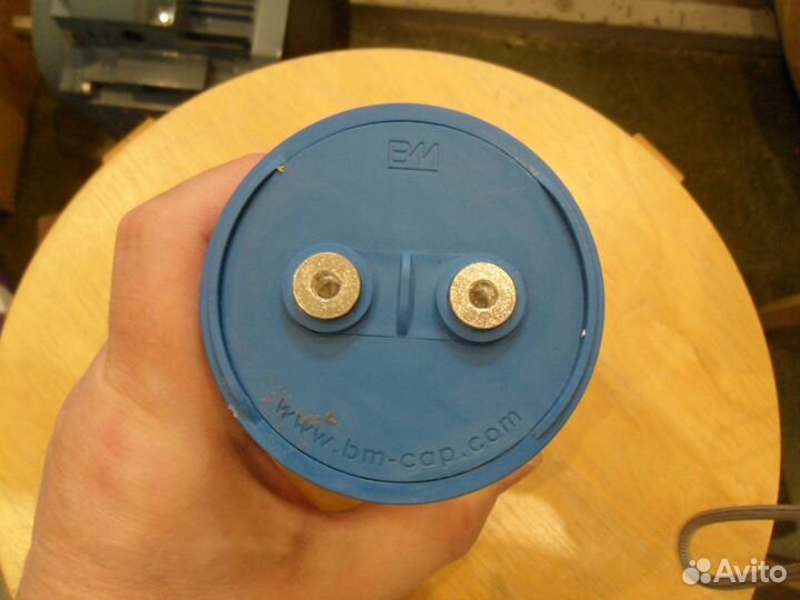 Конденсаторы силовые 580мкФ 900В