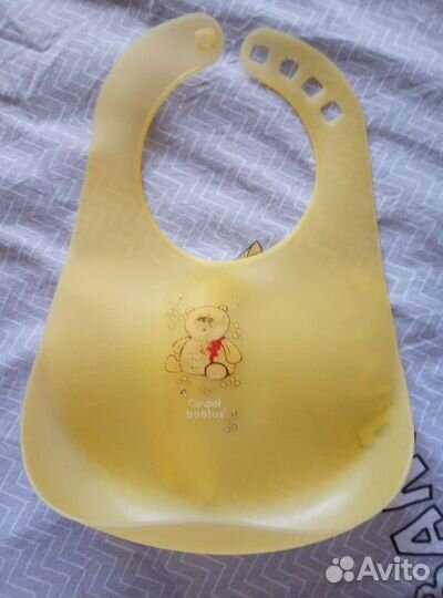 Нагрудник пластик