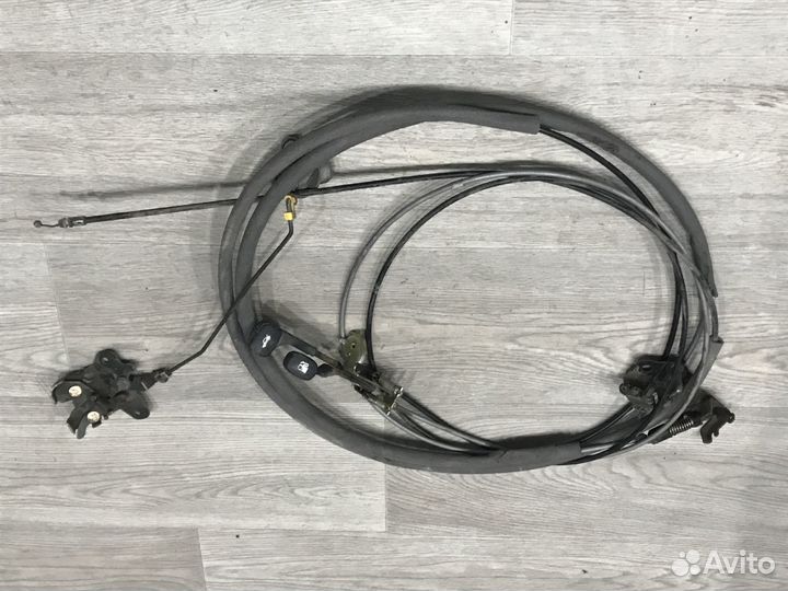 Механизм открывания бензобака и багажника Hyundai