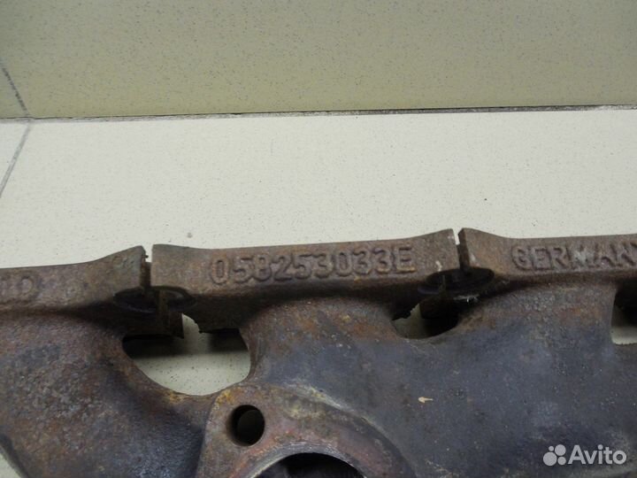 Коллектор выпускной A4 B6 2000-2004