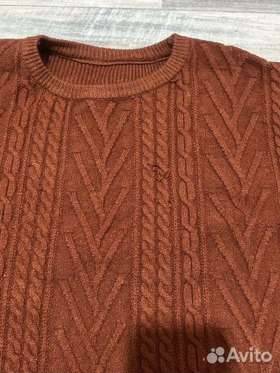 Свитер женский