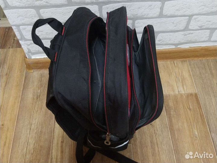 Рюкзак школьный