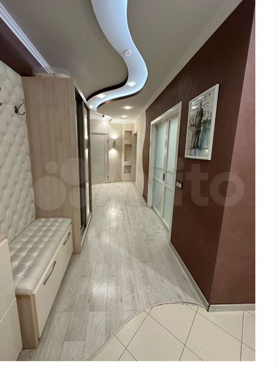 3-к. квартира, 105,6 м², 11/17 эт.