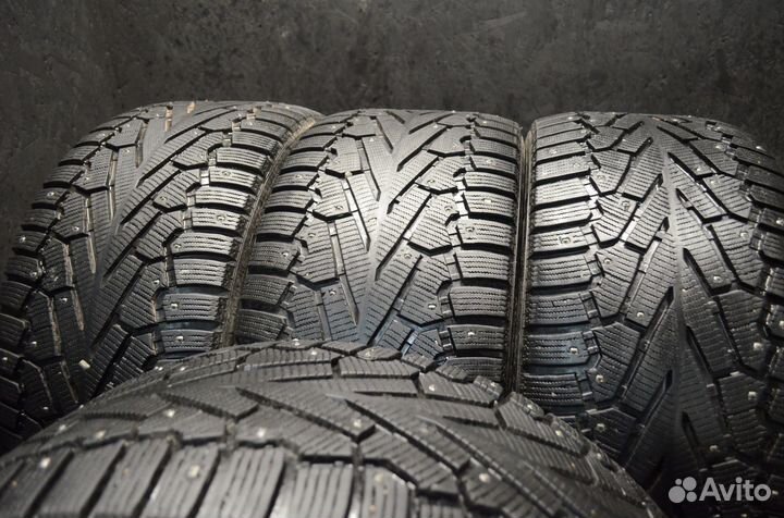 Pirelli Ice Zero 295/40 R21 111H