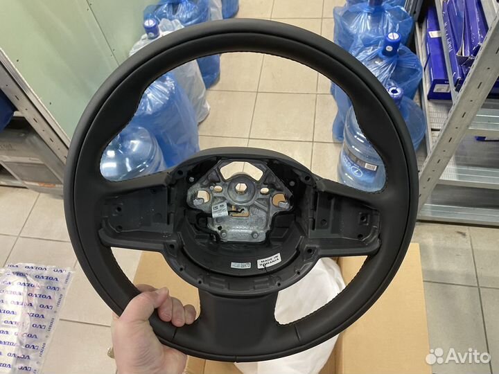 Оригинальный руль с подогревом volvo