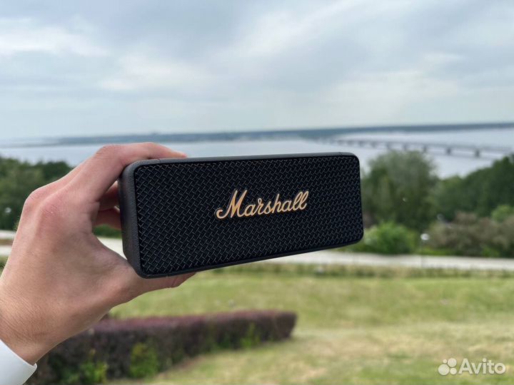 Портативные колонки Marshall Emberton/JBL pulse 4