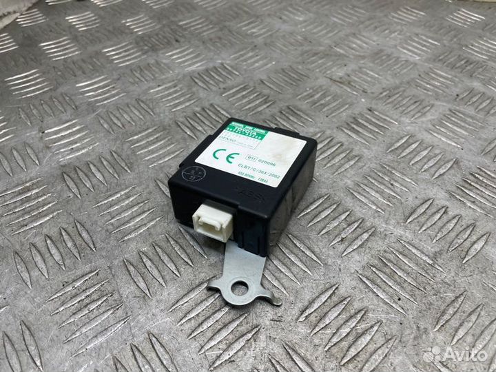 Блок управления дверьми Toyota Camry V30 2azfe