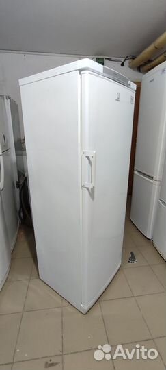 Морозильная камера б/у Indesit