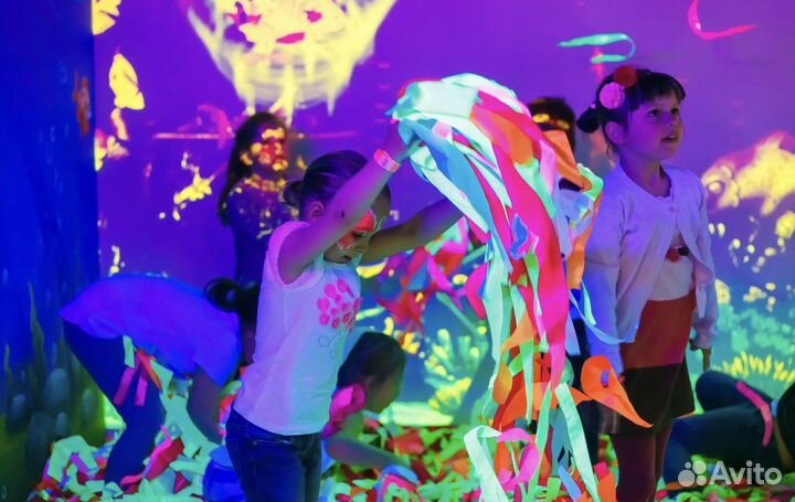 Неоновое шоу / серебряное шоу