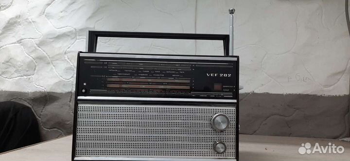Радиоприемник СССР vef 202