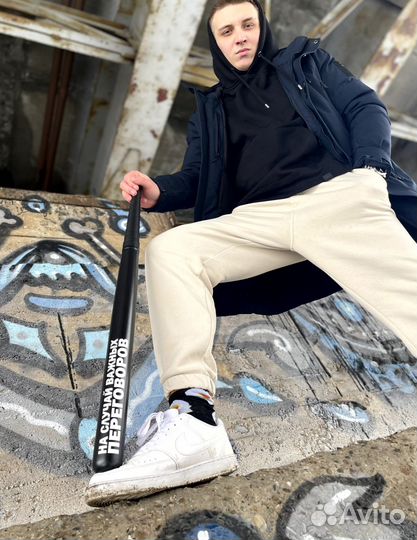 Бейсбольная бита