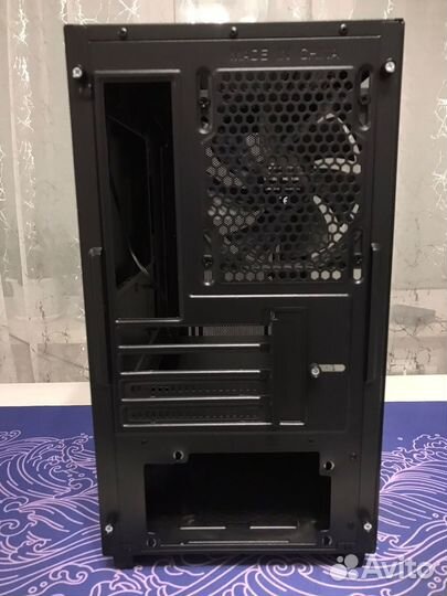 Корпус Thermaltake Versa H16 TG