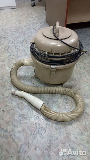 Пылесос СССР