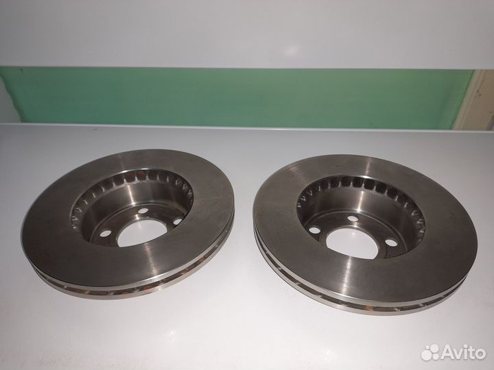 Volvo 240 / 260 Диски Тормозные передние Новые