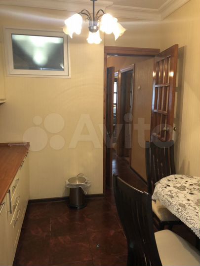 3-к. квартира, 64 м², 2/5 эт.