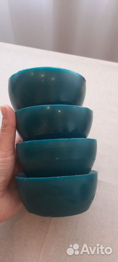 Пчелиный воск и молды для свечей