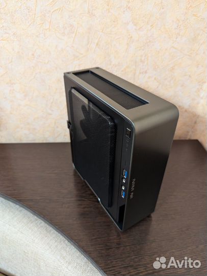 InWin Chopin (Titanium grey)