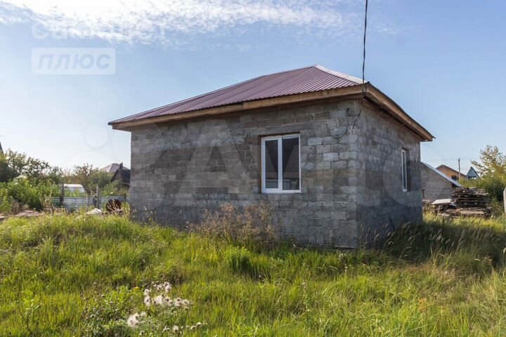 Дом 62 м² на участке 8,3 сот.