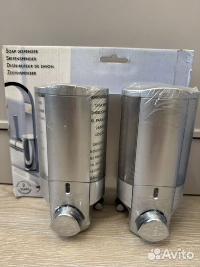 Диспенсер двойной новый для геля/шампуня/мыла