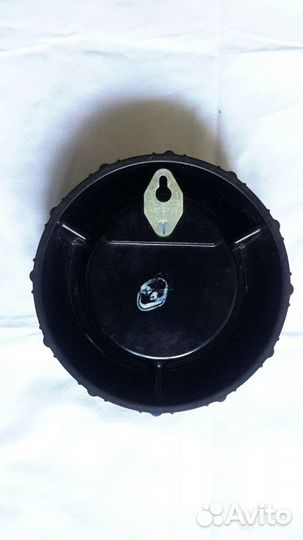 Барометр настенный