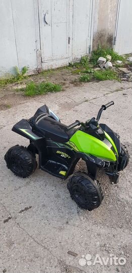 Детский квадроцикл на аккумуляторе бу