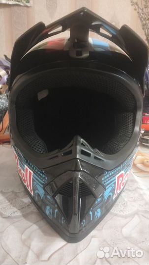 Кроссовый шлем