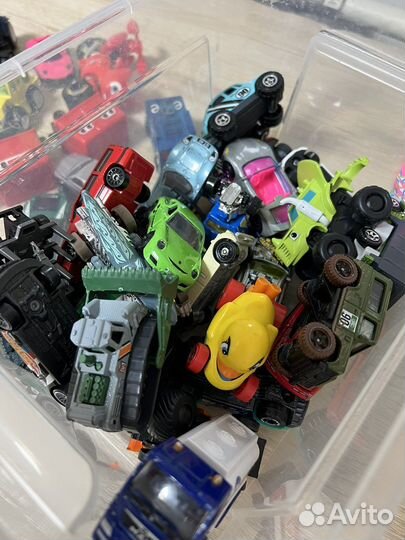 Коробка машинок