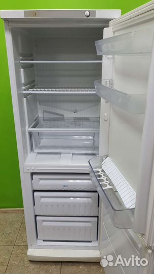 Холодильник indesit SB16740 как новый