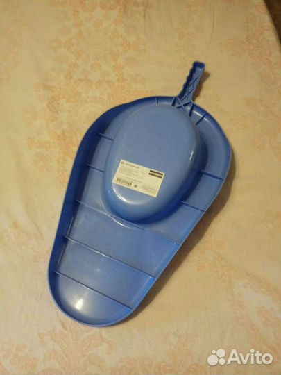 Утка пластиковая