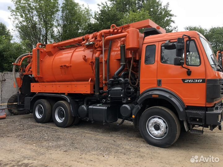 Комбинированная вакуумная гидродинамическая машина